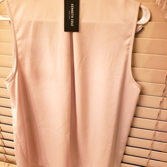 NWT Kenneth Cole top - Picture 2 of 6